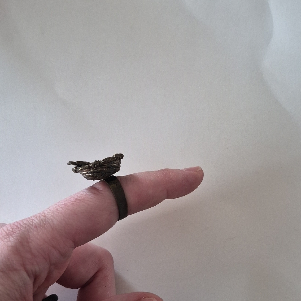Elegant Gold Bird Nest Ring - Picture 2 of 4